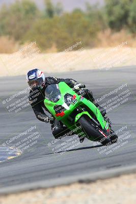 media/Apr-10-2022-SoCal Trackdays (Sun) [[f104b12566]]/Turn 10 (1pm)/